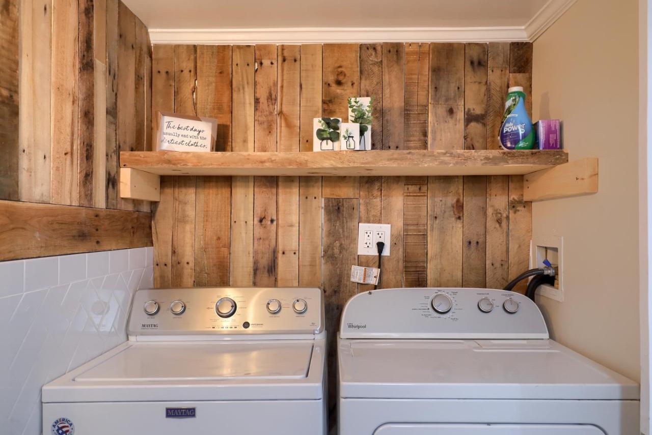 5 Bd W Hottub - Mins To Hunting Hiking & Fishing Apartment New Providence Ngoại thất bức ảnh